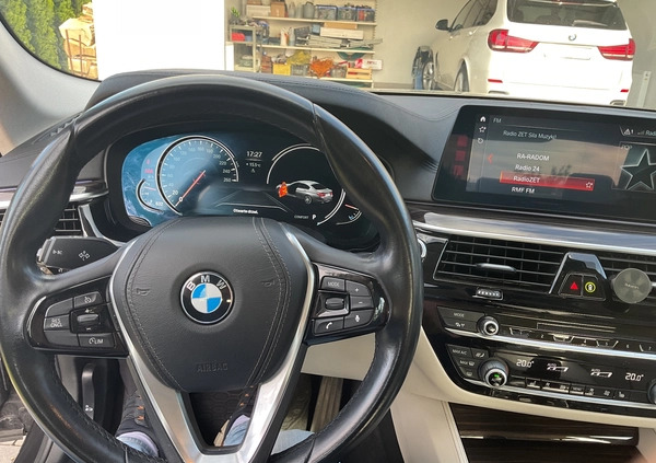 BMW Seria 5 cena 128900 przebieg: 86000, rok produkcji 2017 z Jedwabne małe 56
